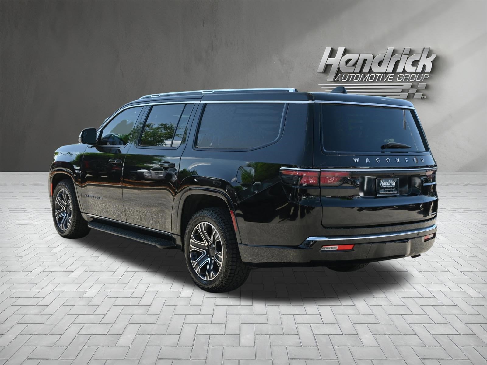 2023 Jeep Wagoneer L Series II photo 6