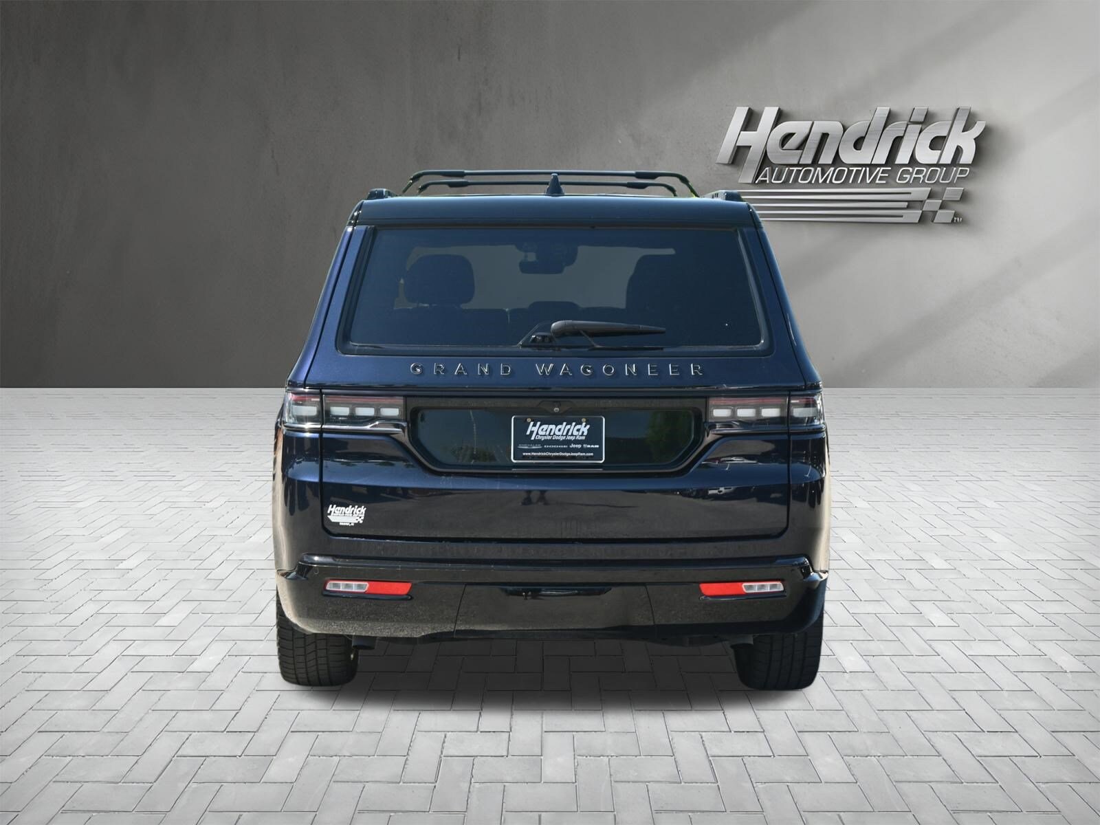 2024 Jeep Grand Wagoneer Series II Obsidian photo 3