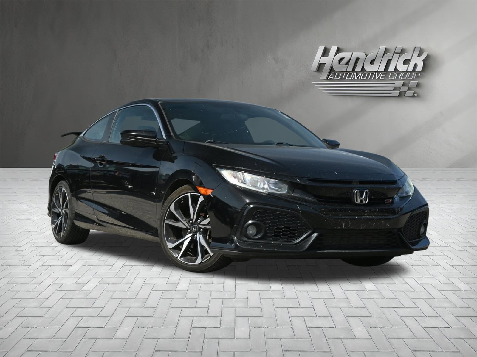 2018 Honda Civic Si photo 2