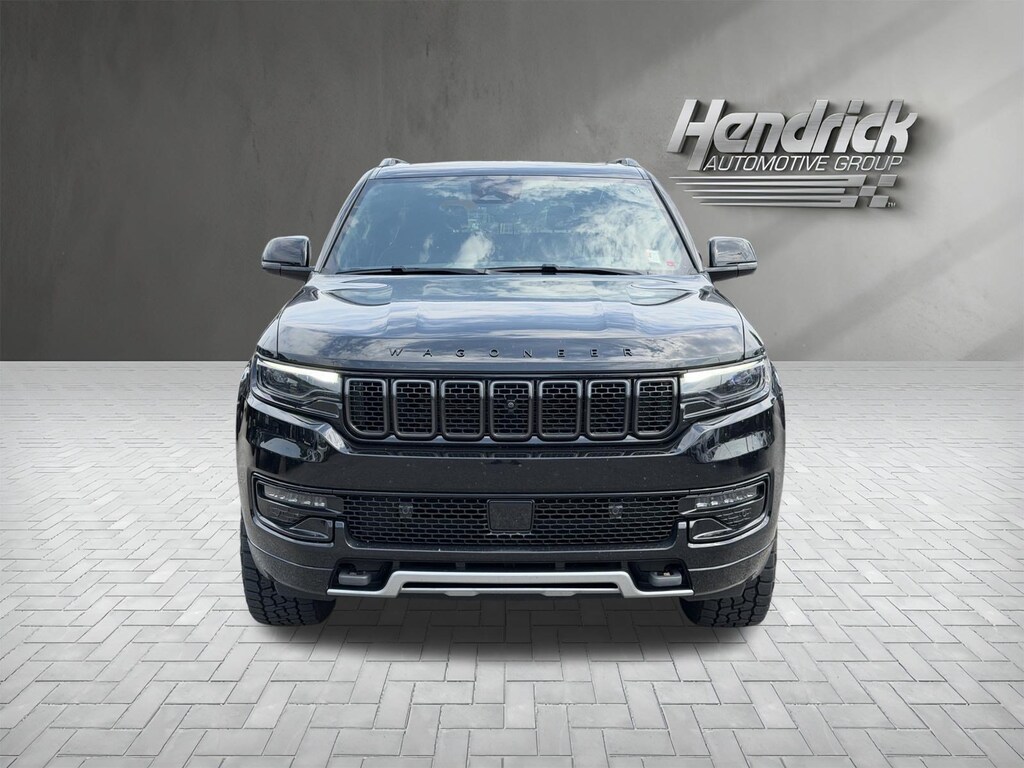 Used 2025 Jeep Wagoneer Series II Overland SUV