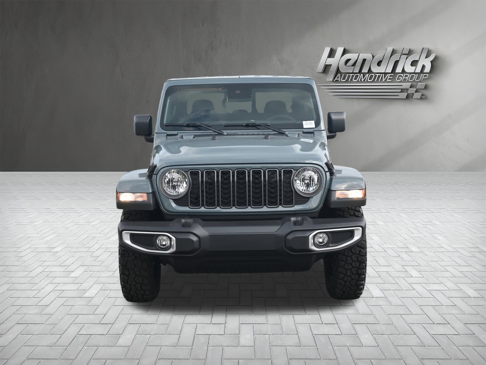 2025 Jeep Gladiator Sport photo 3