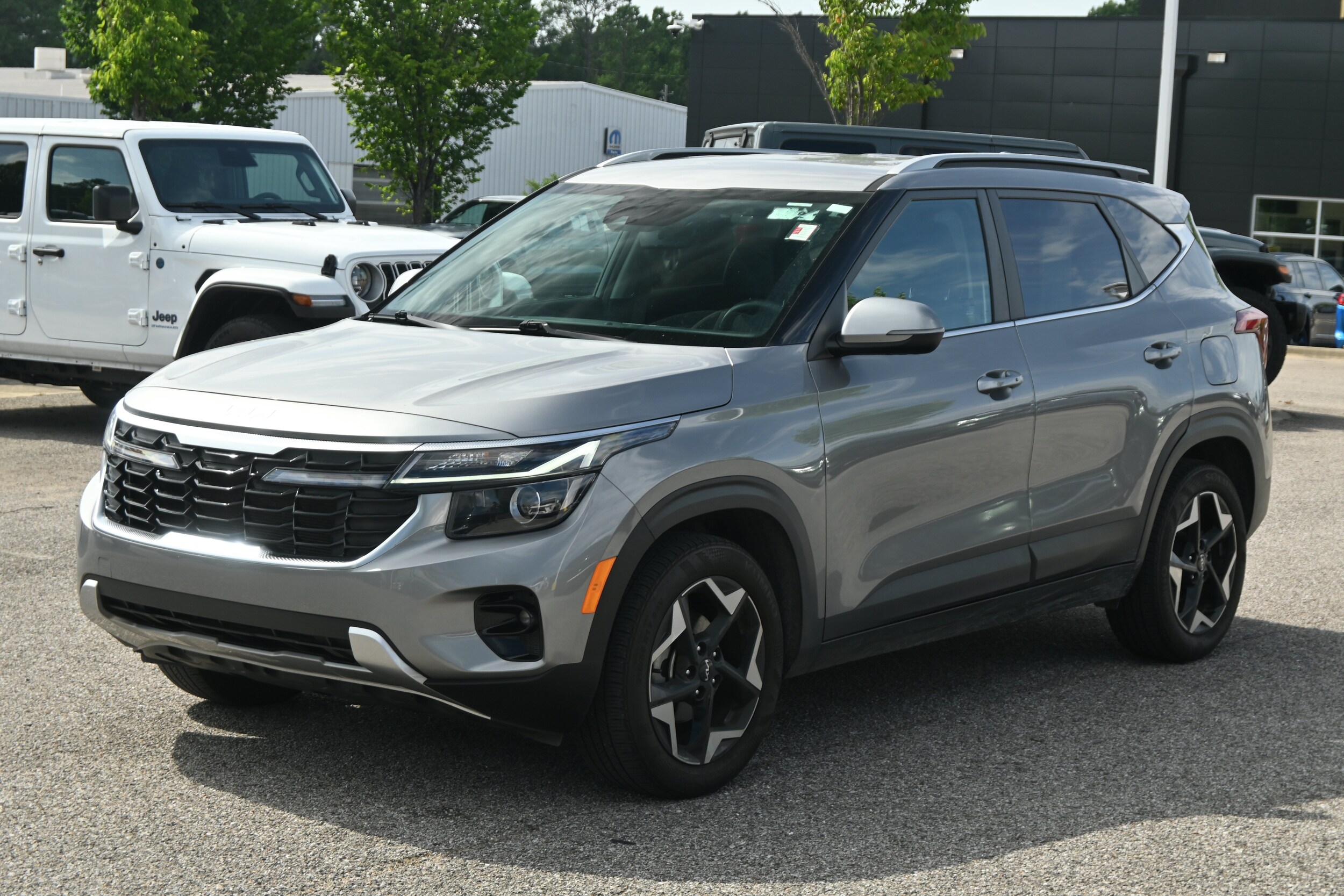 Kia Seltos EX