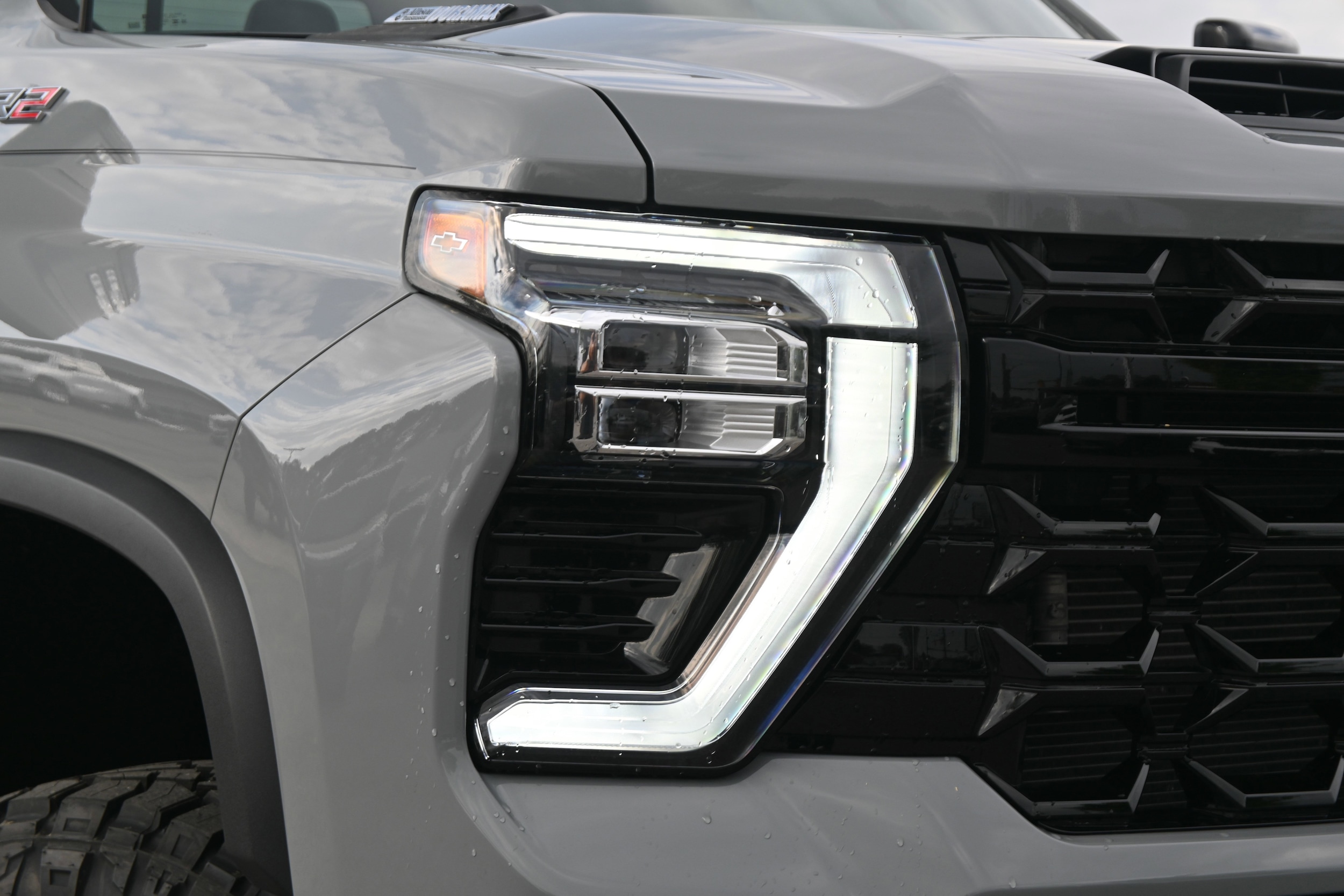 2024 Chevrolet Silverado 2500HD ZR2 photo 4