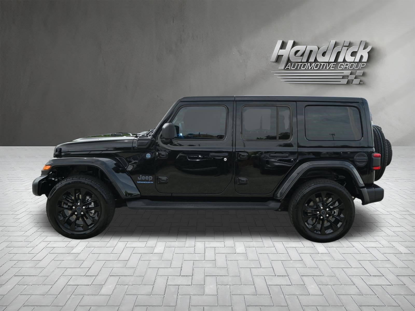 2025 Jeep Wrangler 4xe Sahara photo 6