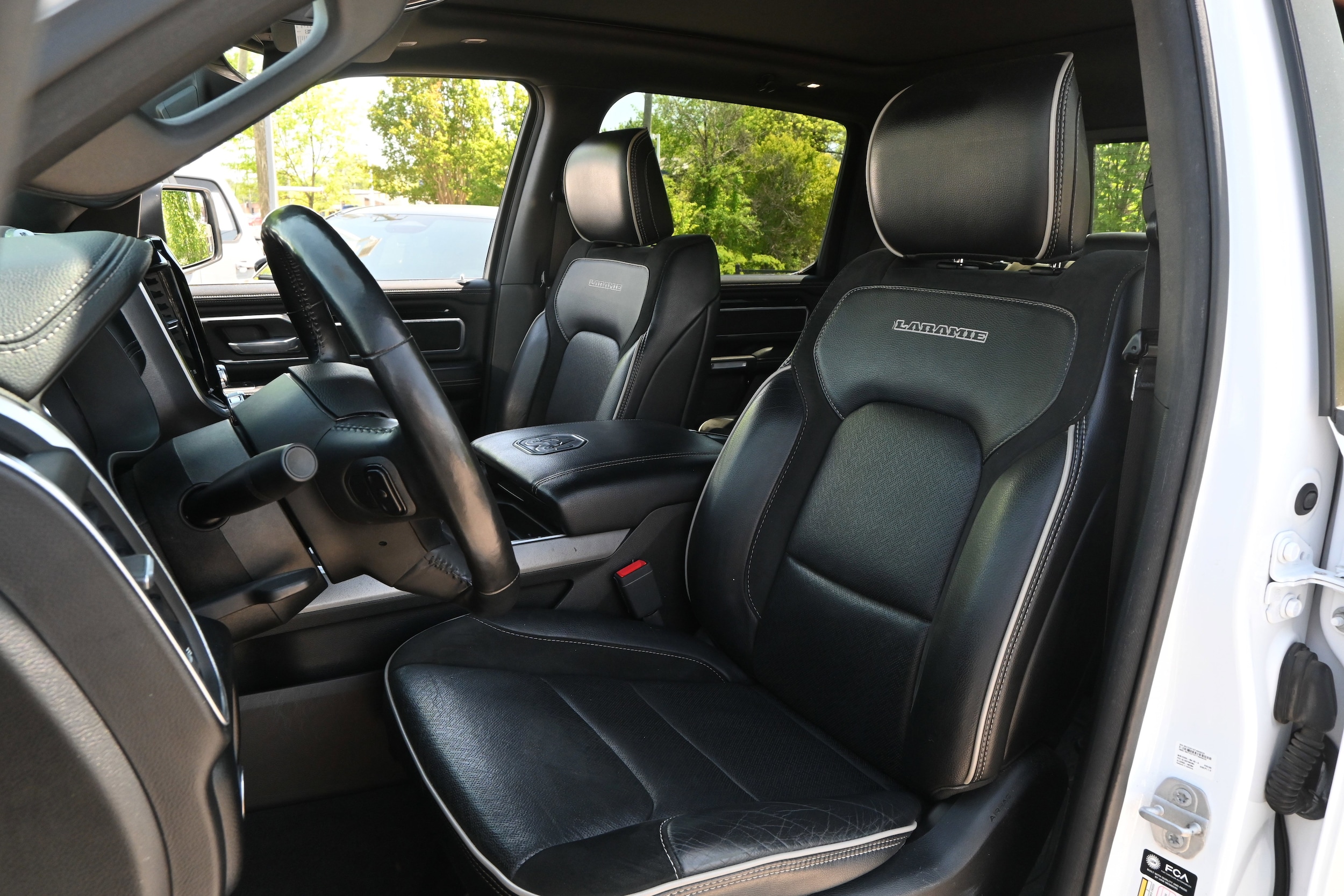 2021 Ram 1500 Laramie photo 6