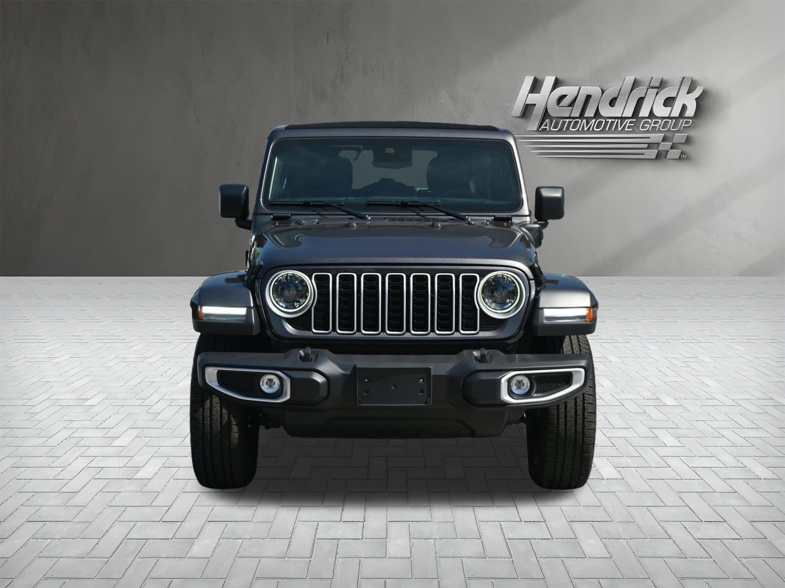 2025 Jeep Wrangler 4xe Sahara photo 2