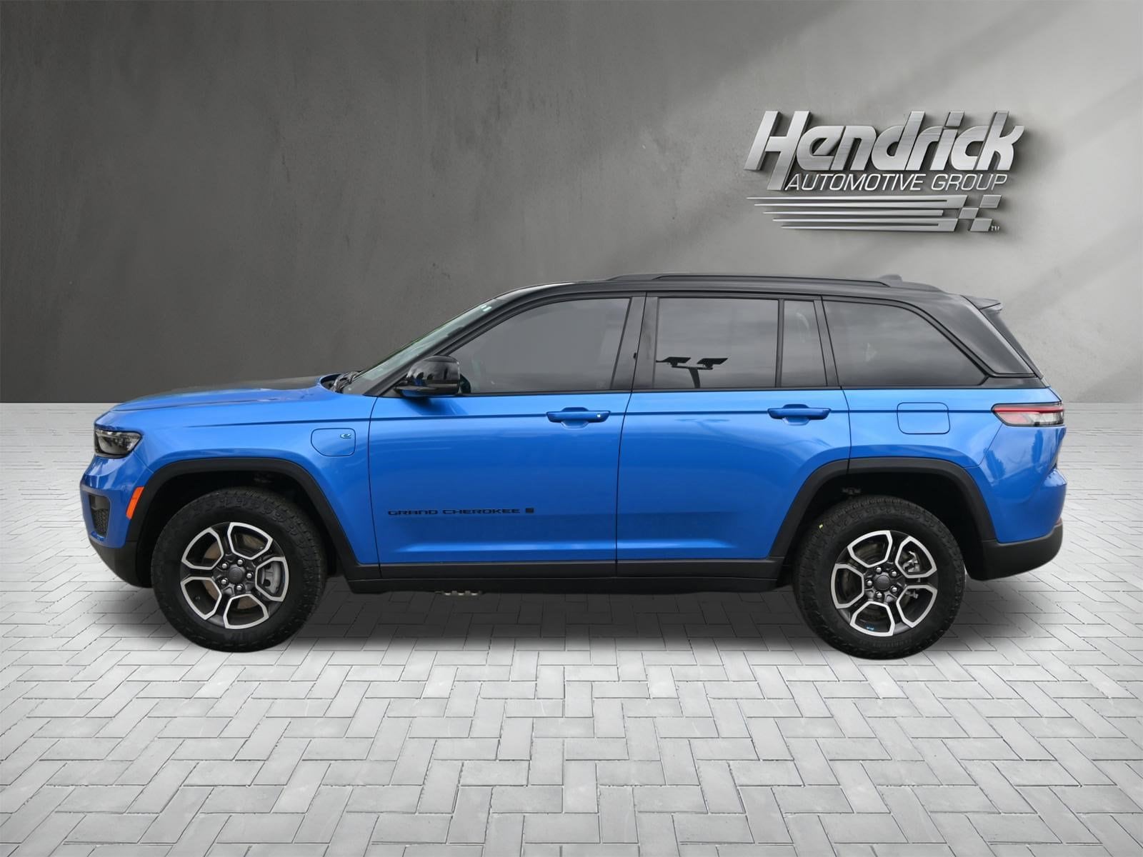 2024 Jeep Grand Cherokee 4xe Trailhawk photo 6