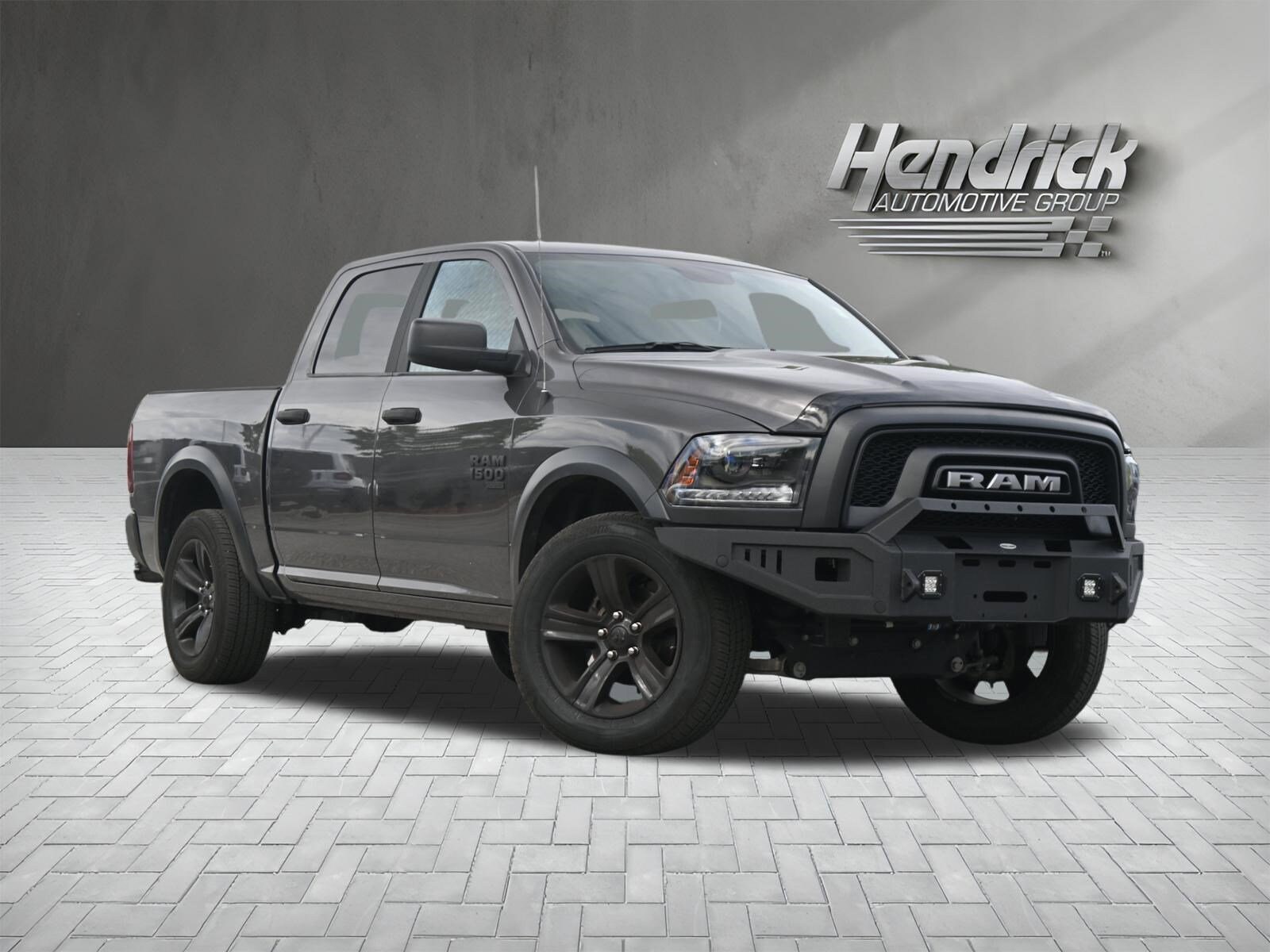 2024 Ram 1500 Classic Warlock photo 2