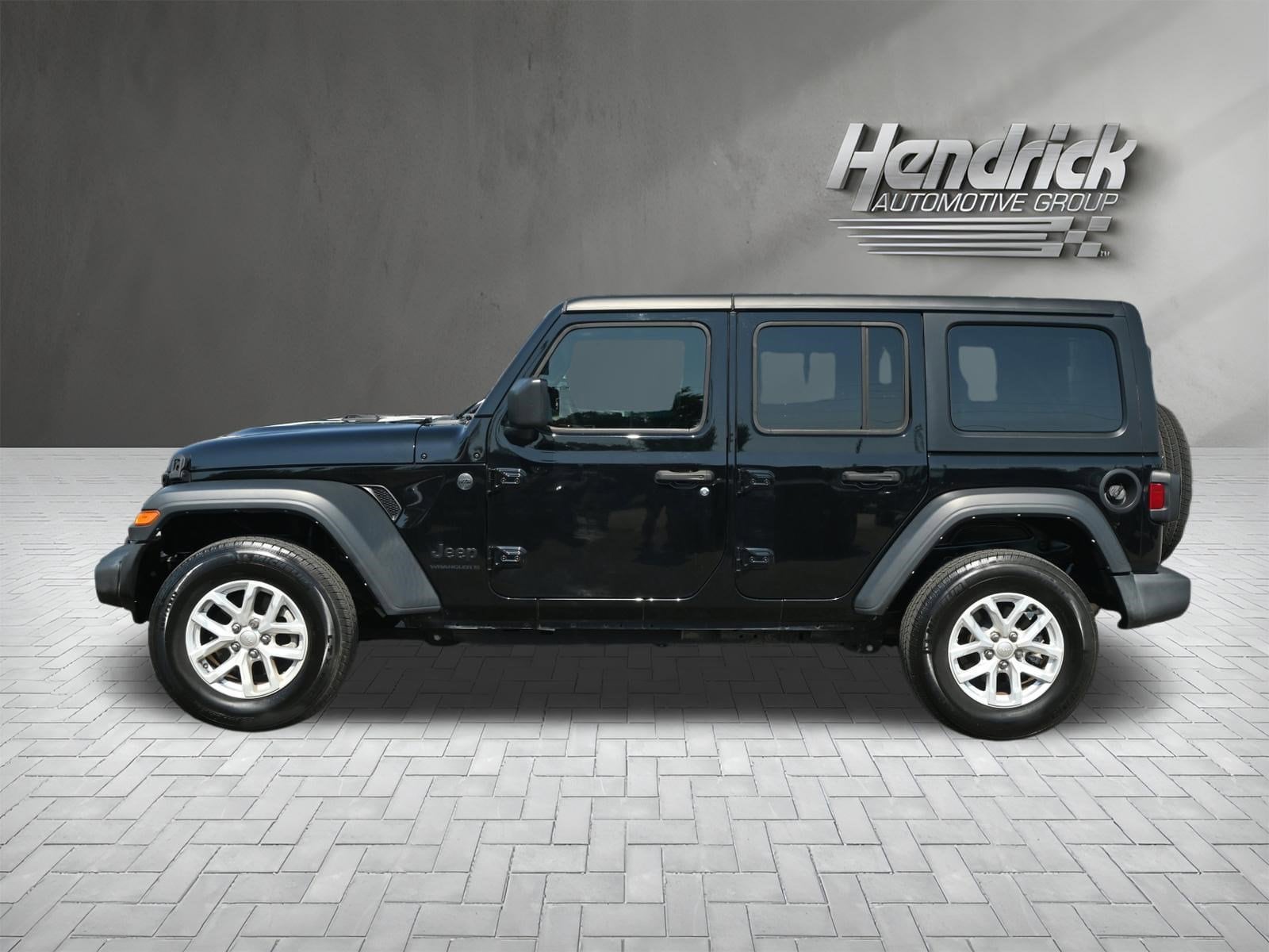 2023 Jeep Wrangler Sport S photo 5