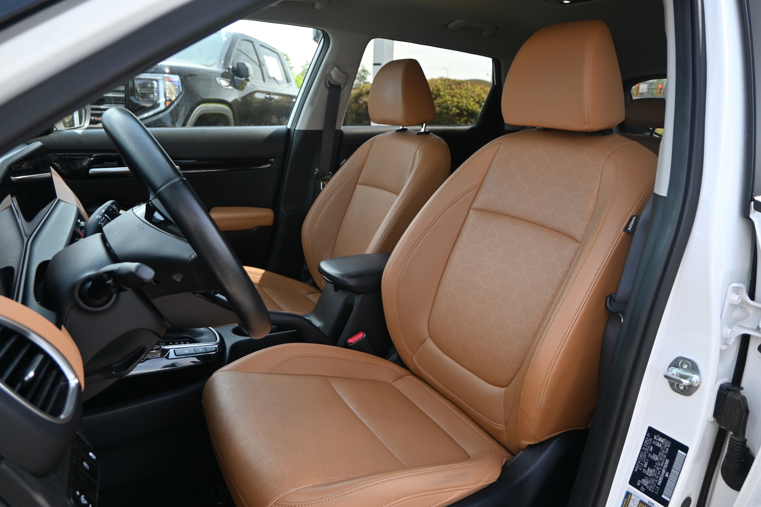 2024 Kia Seltos EX photo 6