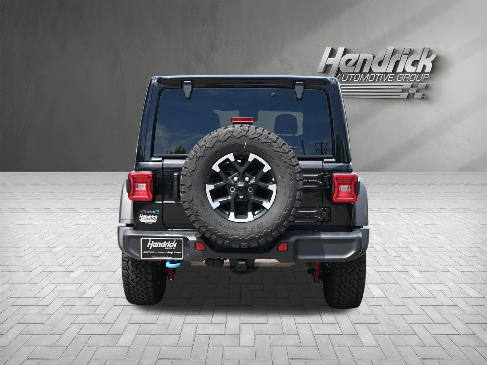 2025 Jeep Wrangler 4xe Rubicon photo 3