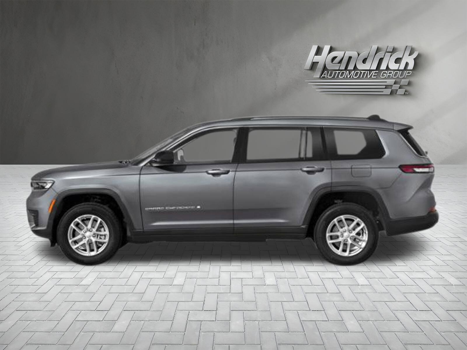 2025 Jeep Grand Cherokee Limited photo 2