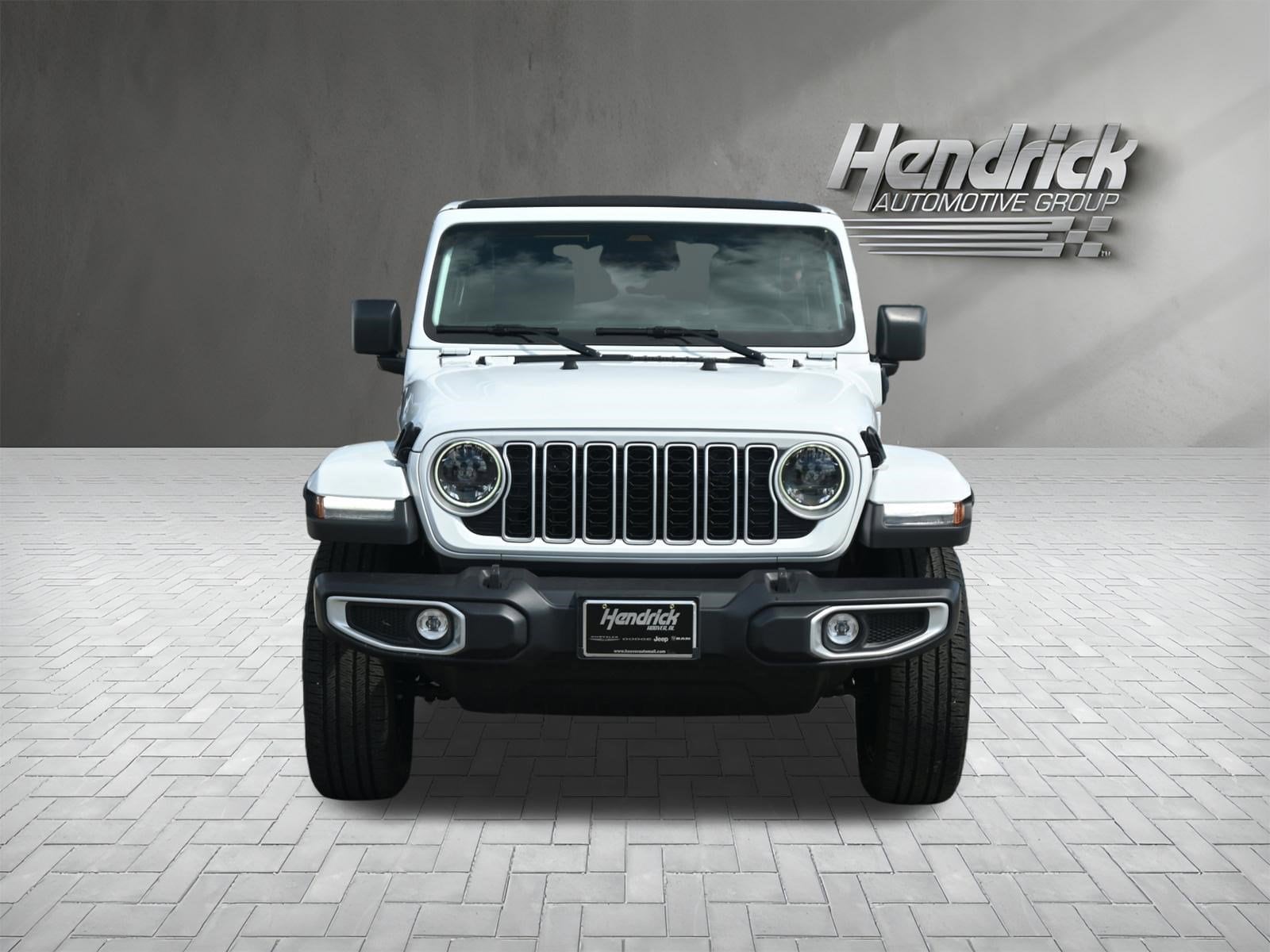 2025 Jeep Wrangler 4xe Sahara photo 2