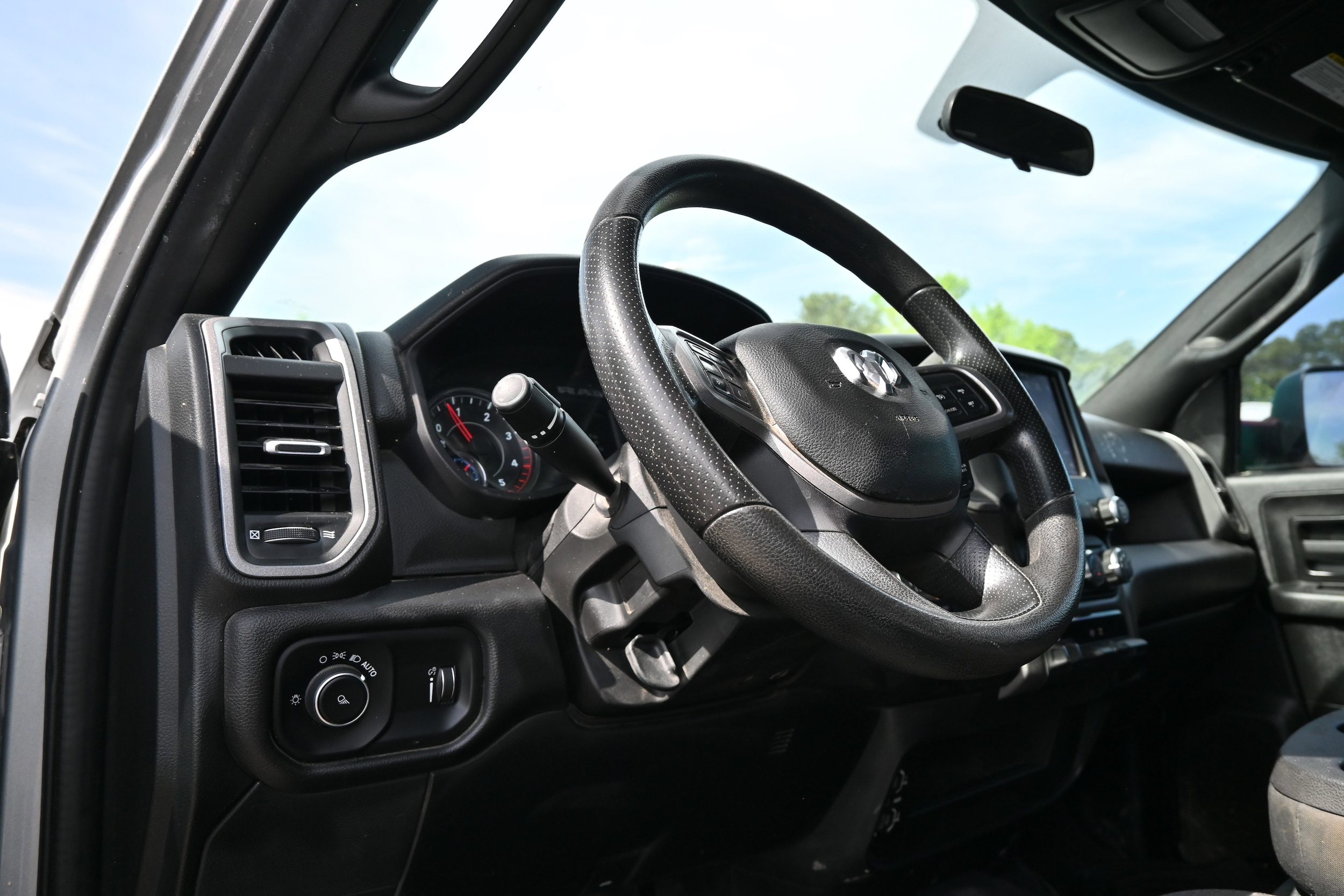 2021 Ram 3500 Tradesman photo 2