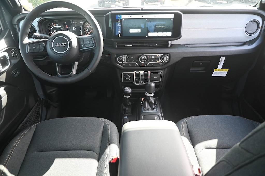 New 2025 Jeep Gladiator Sport S Pickup