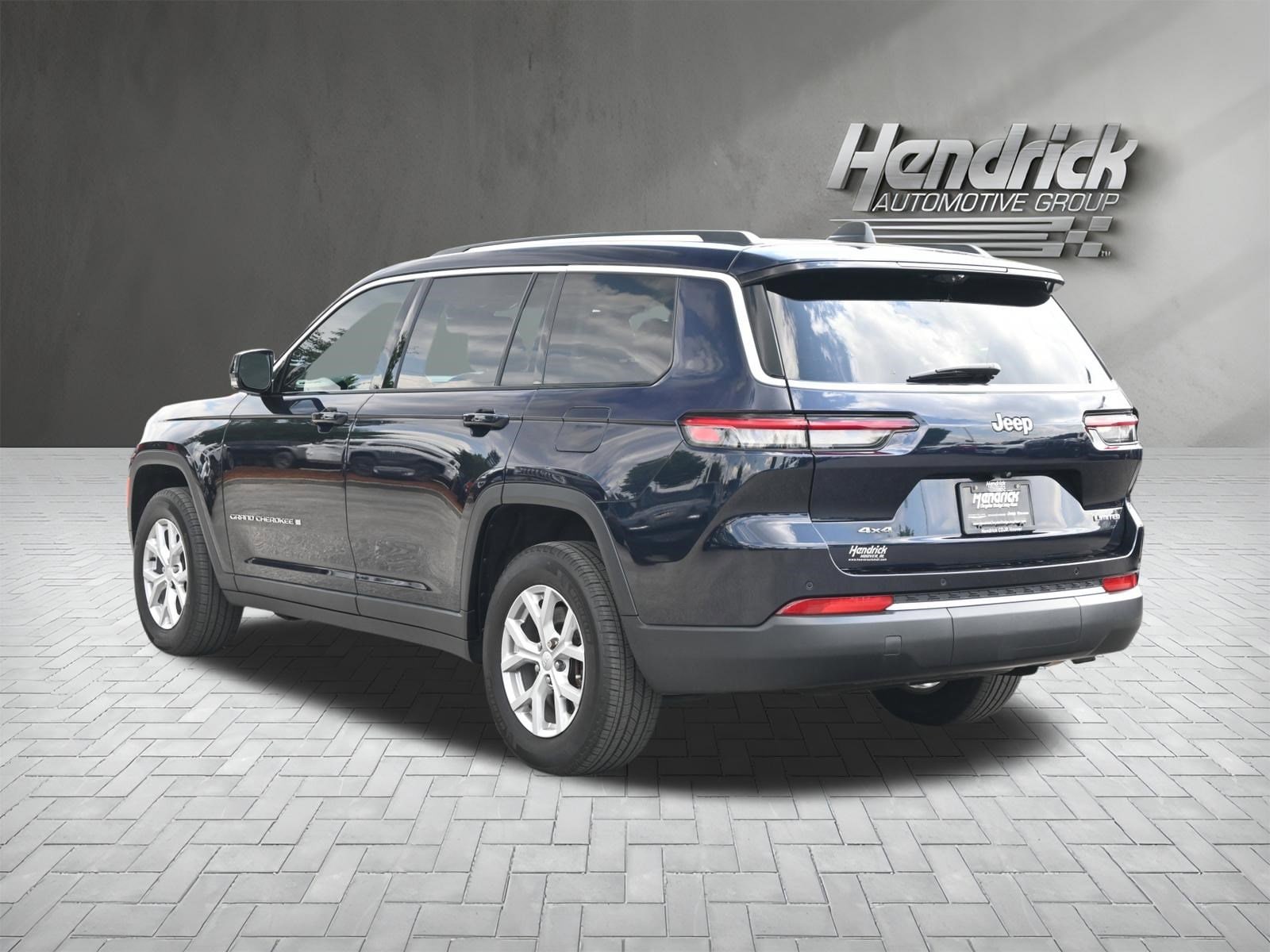 2023 Jeep Grand Cherokee L Limited photo 6