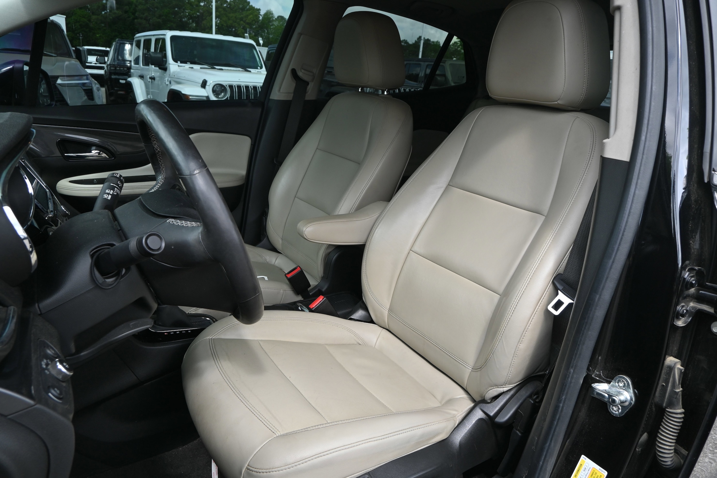 2017 Buick Encore Essence photo 6