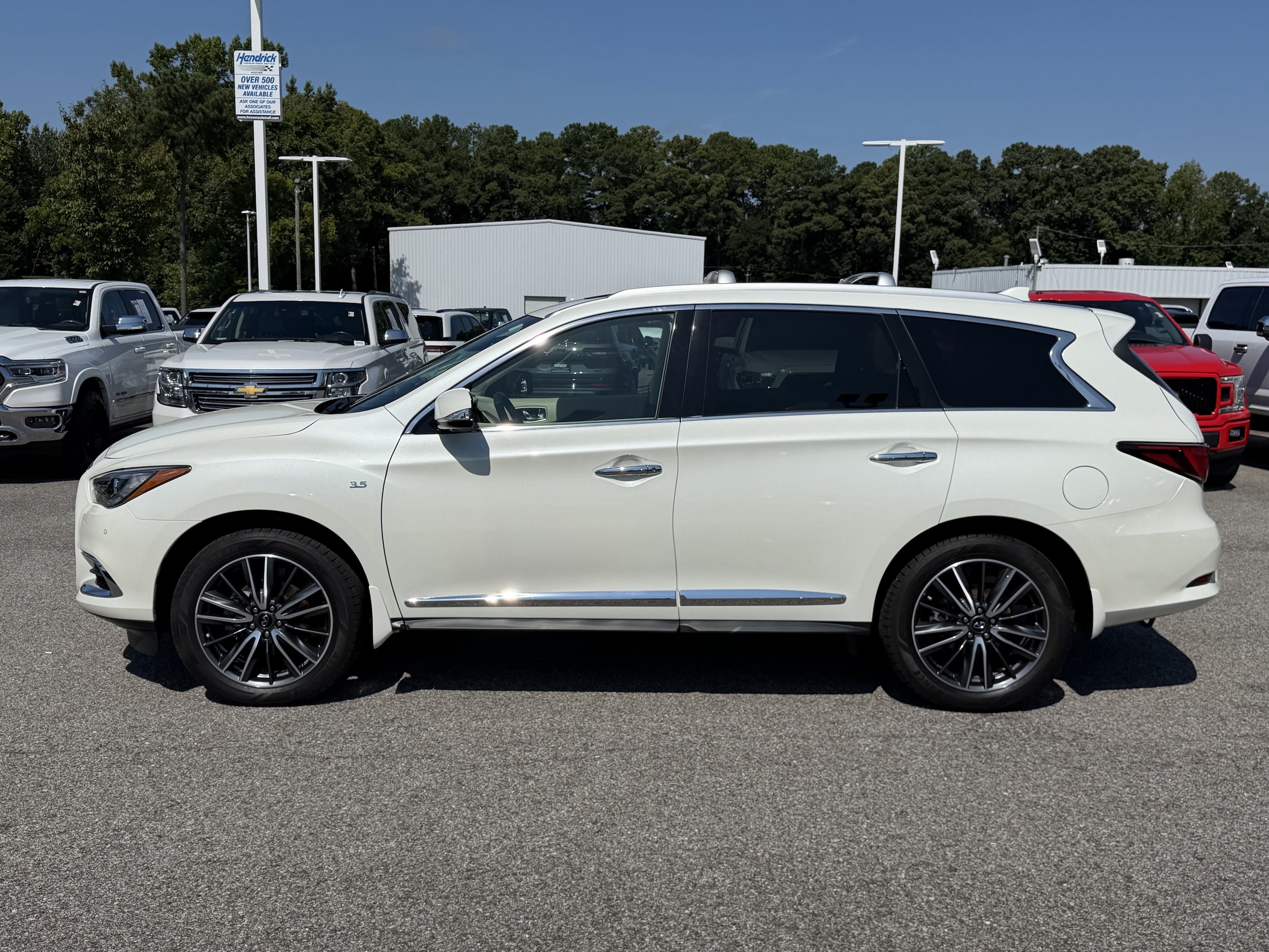 INFINITI QX60 LUXE