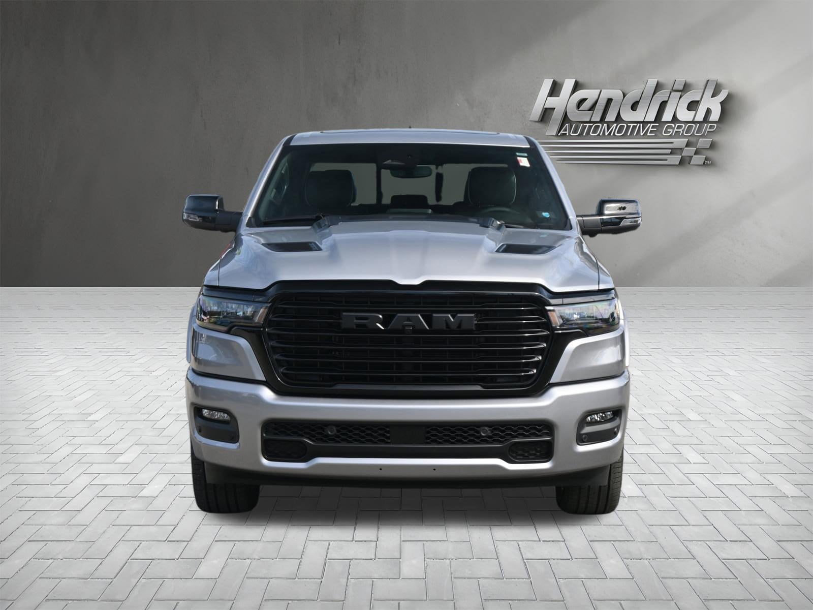 2025 Ram 1500 Laramie photo 4