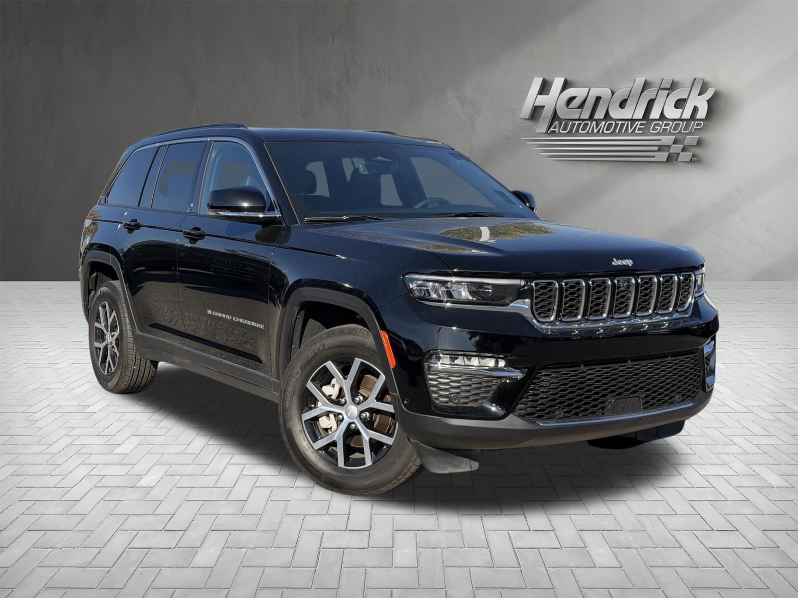 Used 2025 Jeep Grand Cherokee Limited SUV