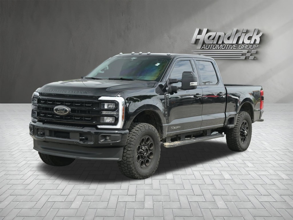 Used 2024 Ford Super Duty F-350 SRW LARIAT Pickup