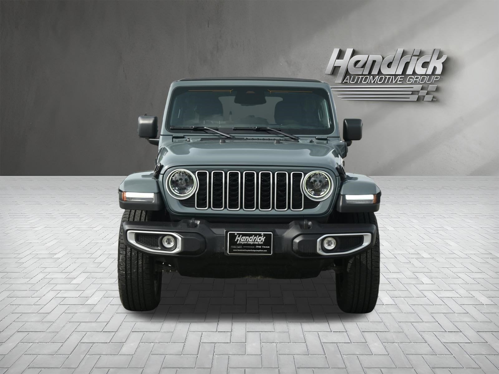 2025 Jeep Wrangler 4xe Sahara photo 2