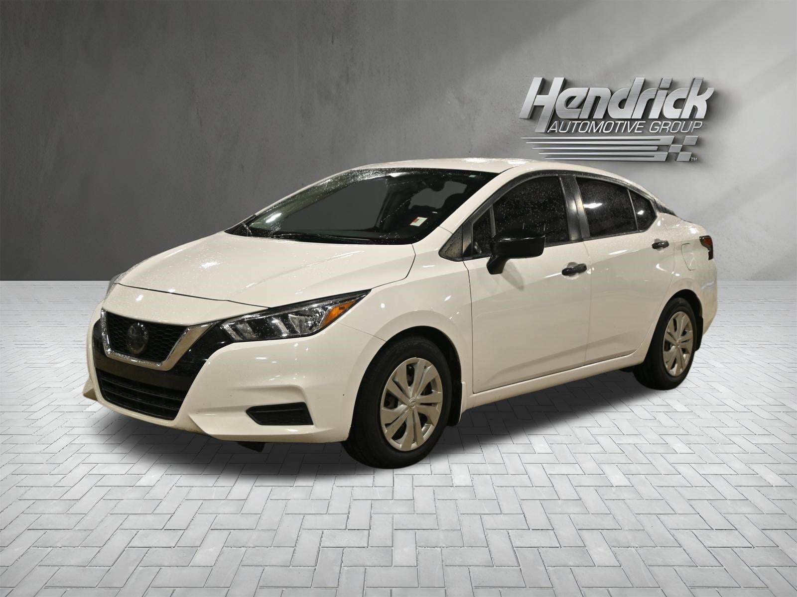 Nissan Versa S