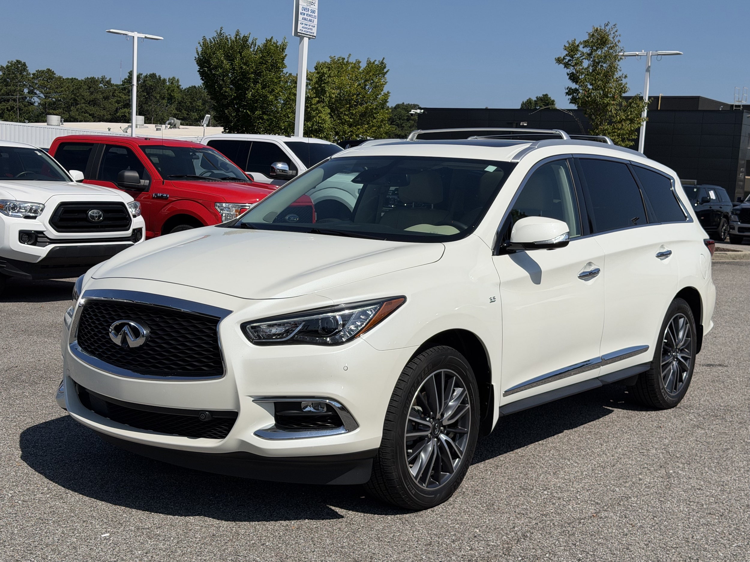 INFINITI QX60 LUXE