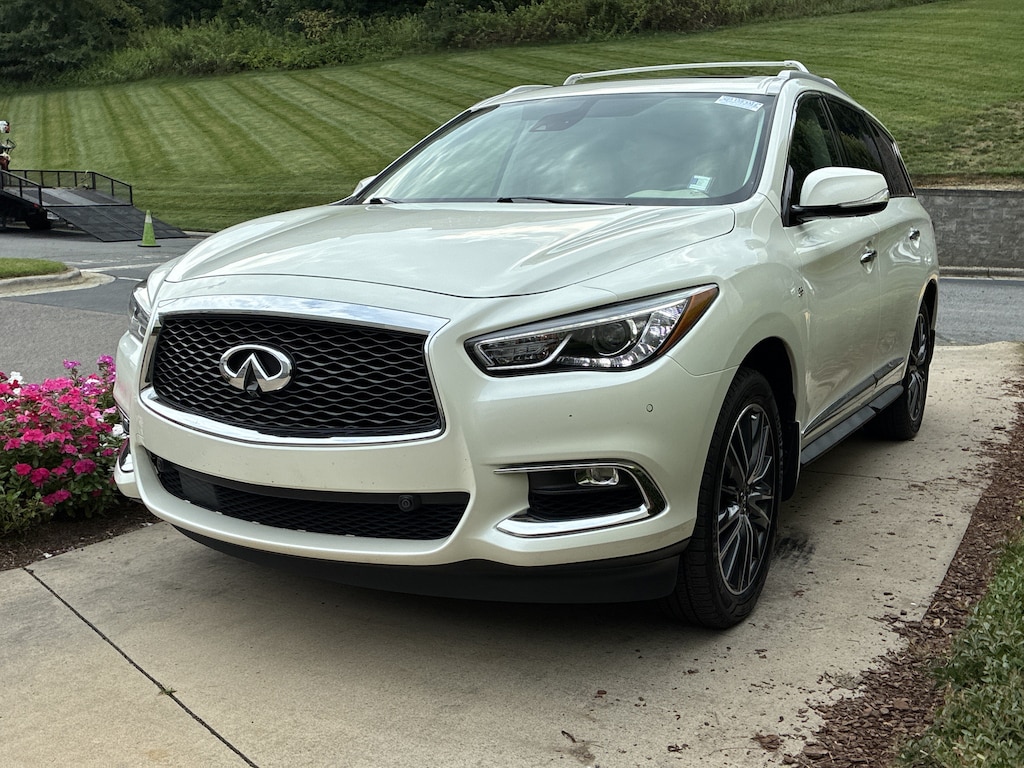 Used 2020 INFINITI QX60 LUXE SUV