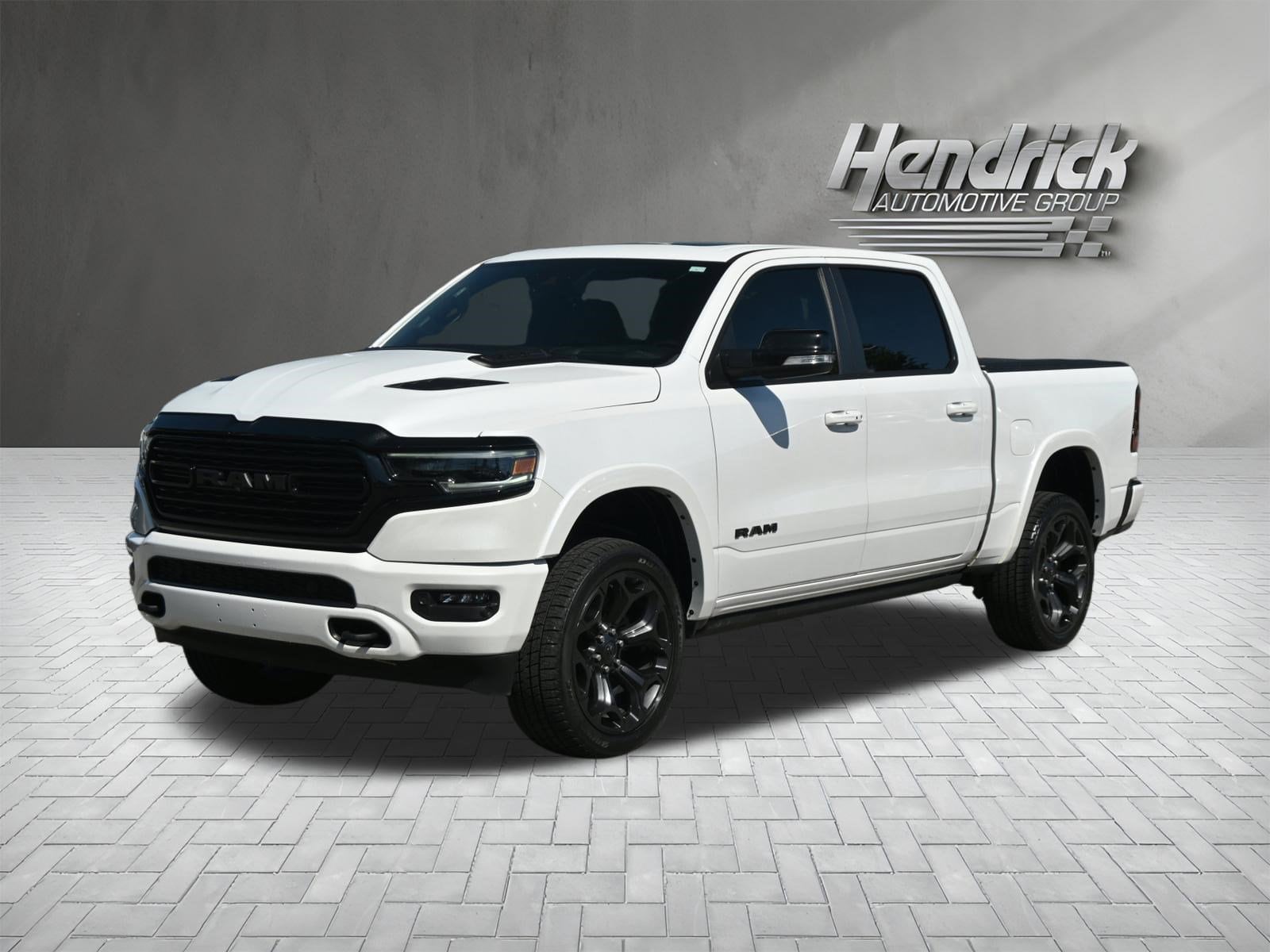 2022 Ram 1500 Limited photo 3