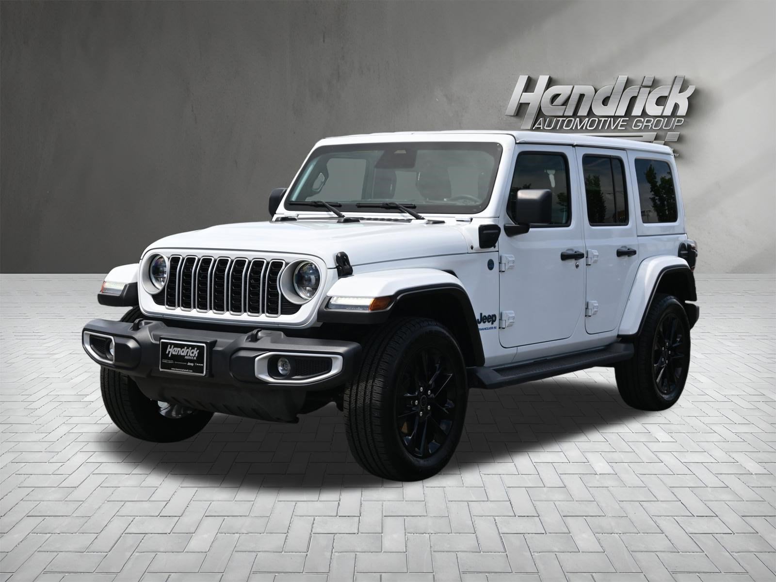2025 Jeep Wrangler 4xe Sahara photo 4