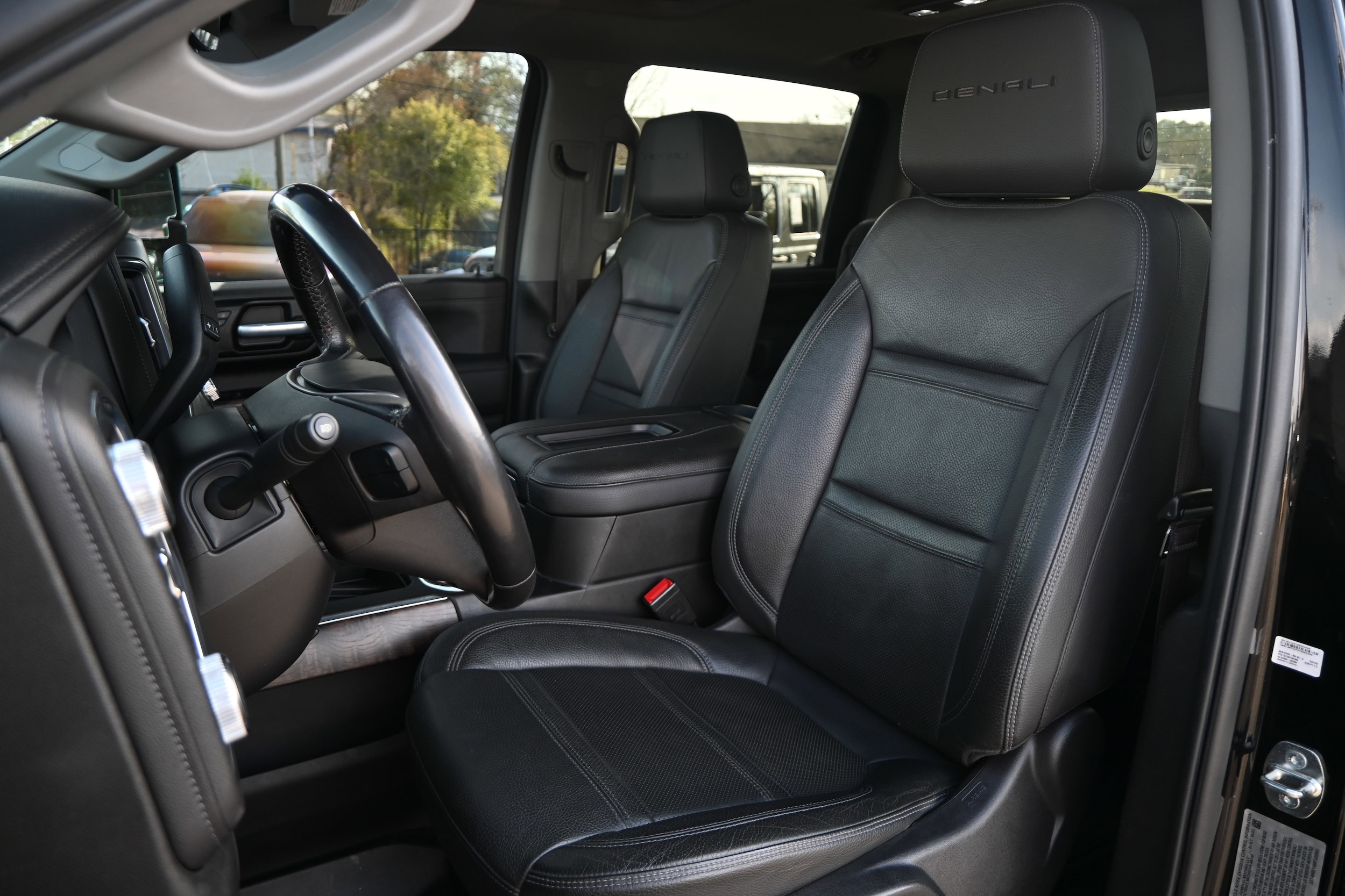 2021 GMC Sierra 2500HD Denali photo 5