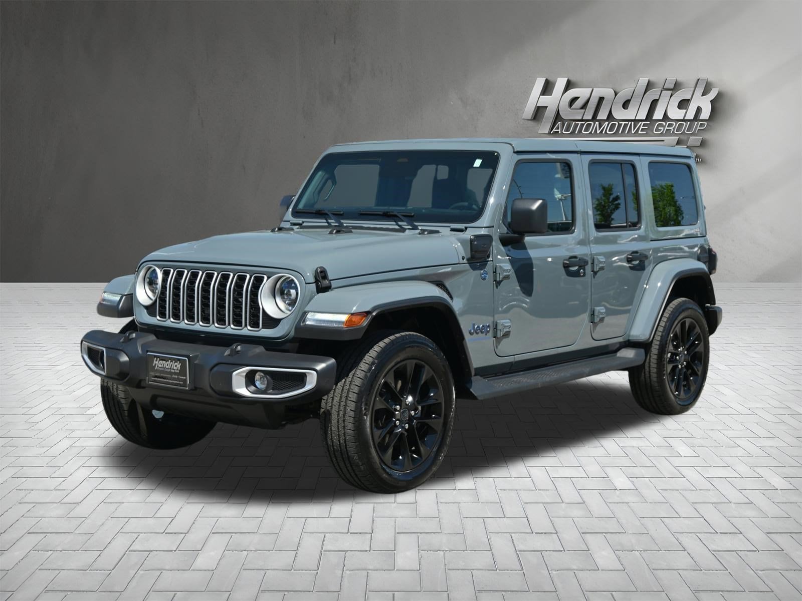 2025 Jeep Wrangler 4xe Sahara photo 6