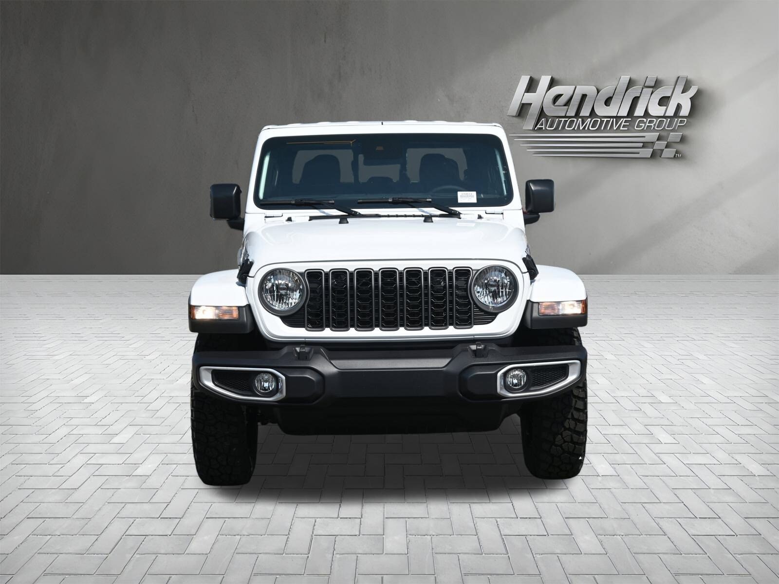 2025 Jeep Gladiator Sport photo 3