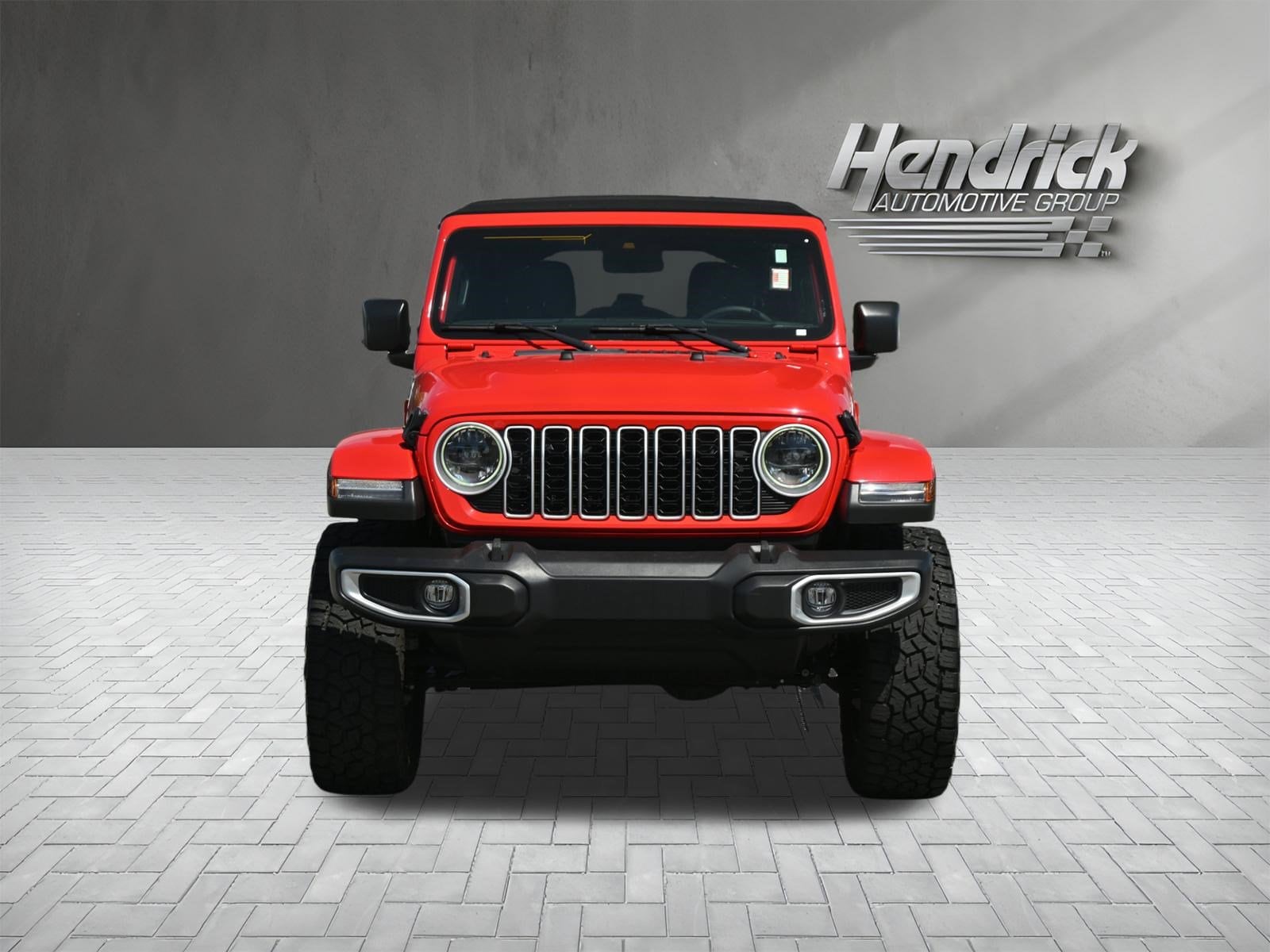 2024 Jeep Wrangler Sahara photo 4