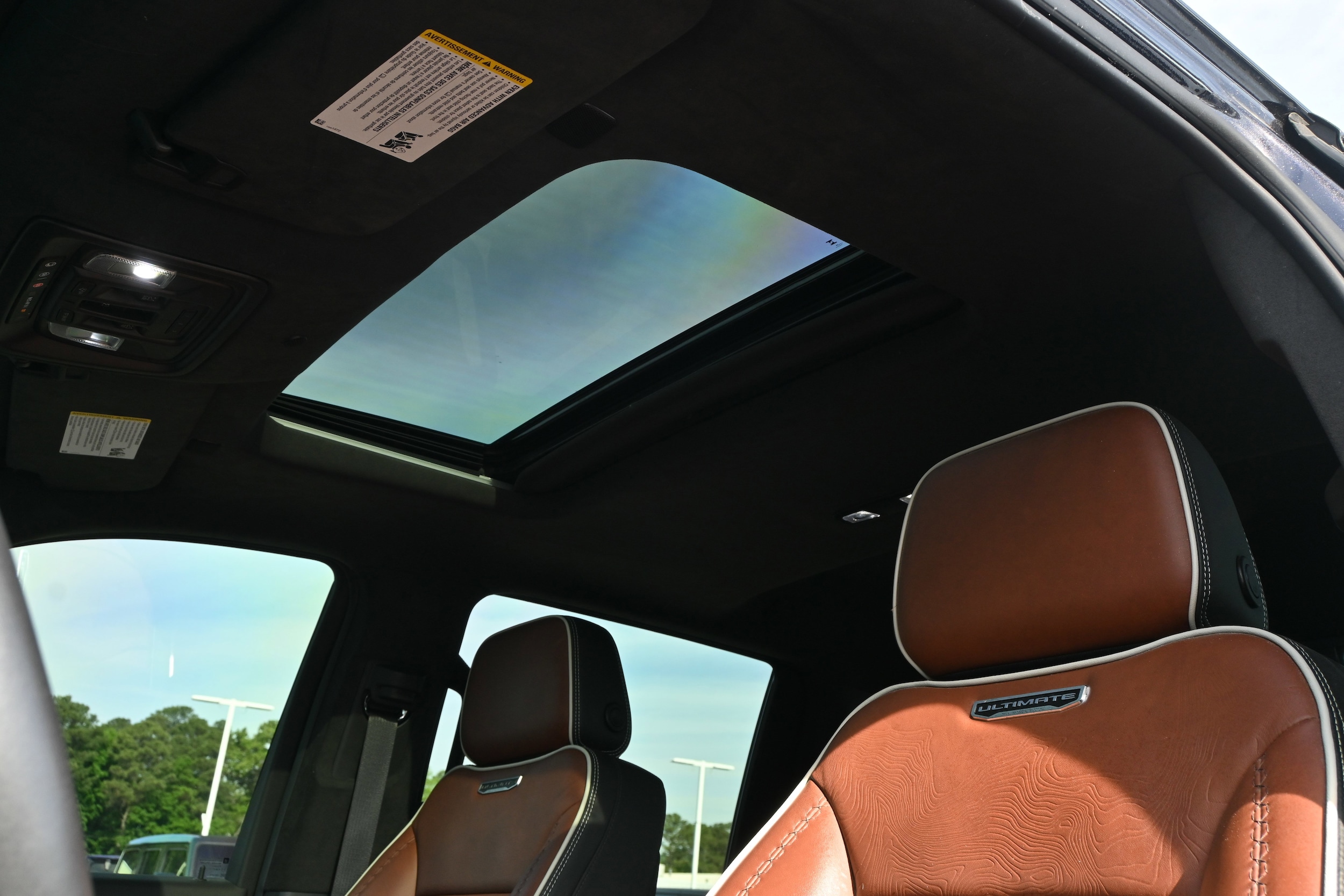 2024 GMC Sierra 2500HD Denali Ultimate photo 3