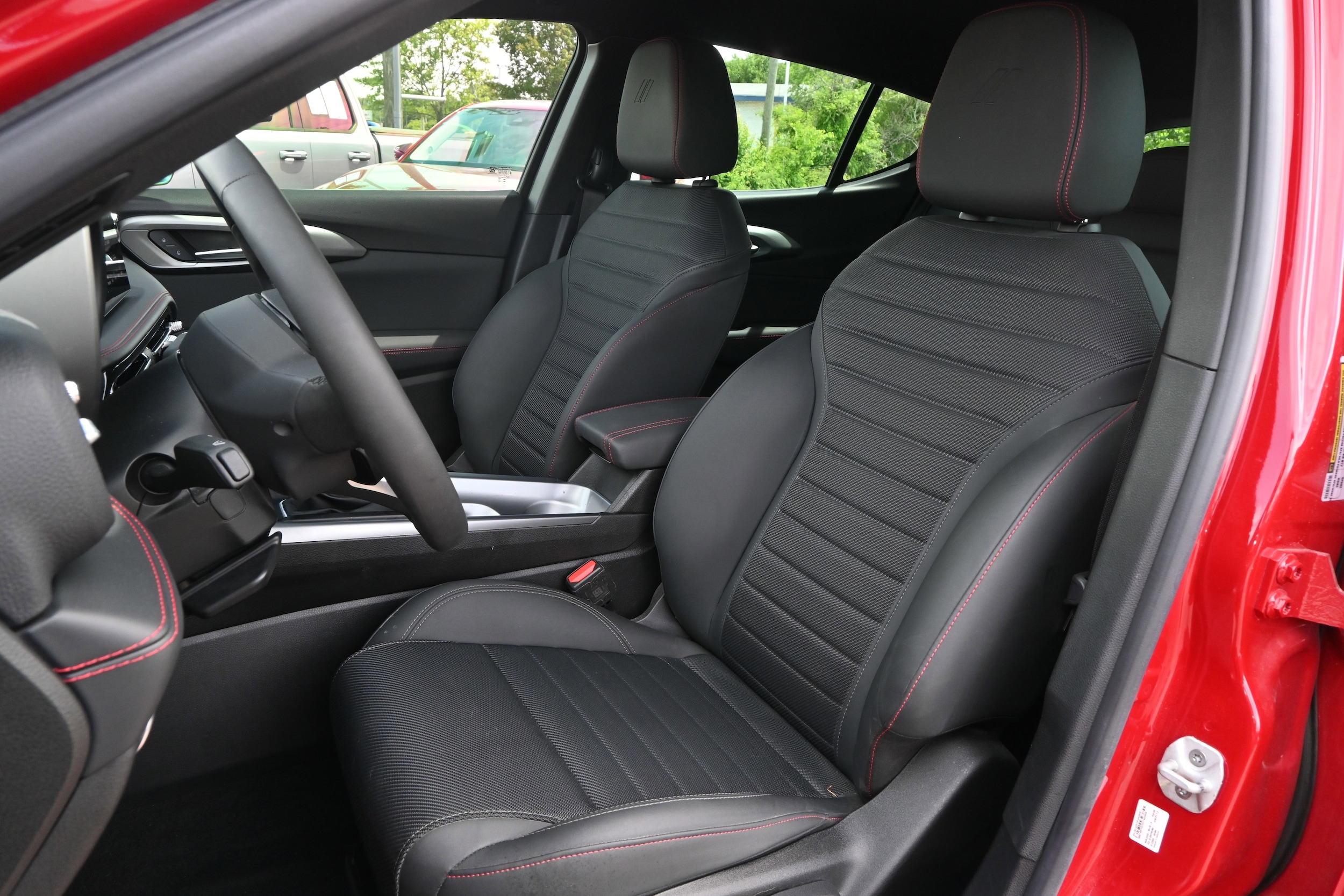 2023 Dodge Hornet GT photo 6