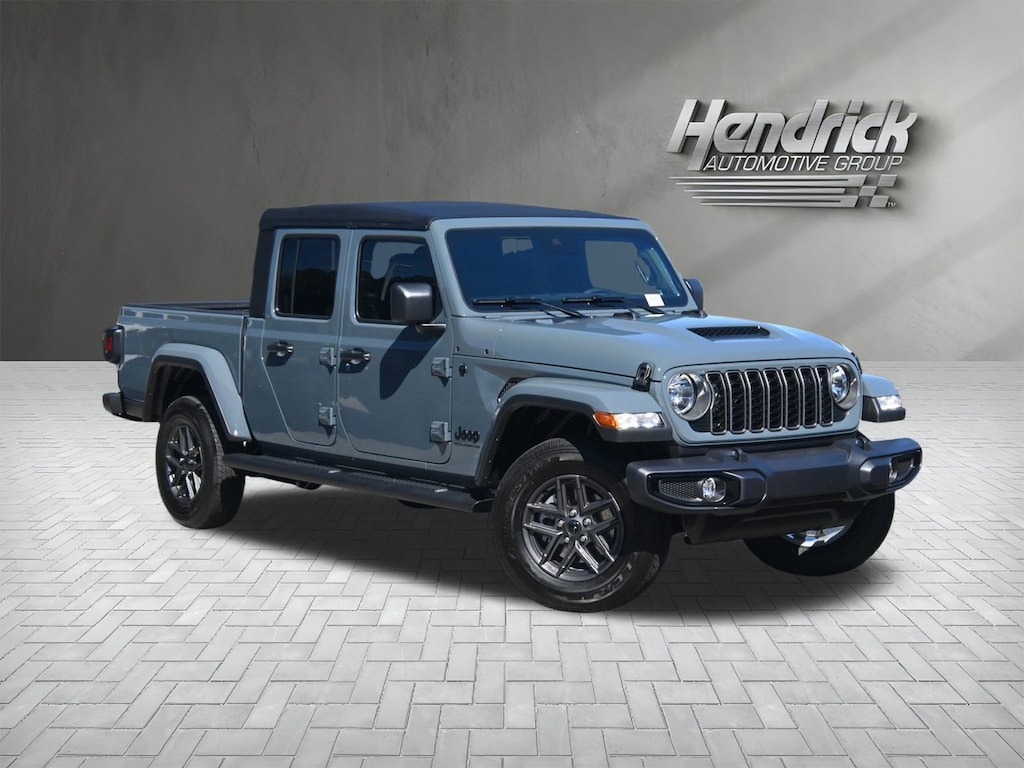 New 2025 Jeep Gladiator Sport S Pickup