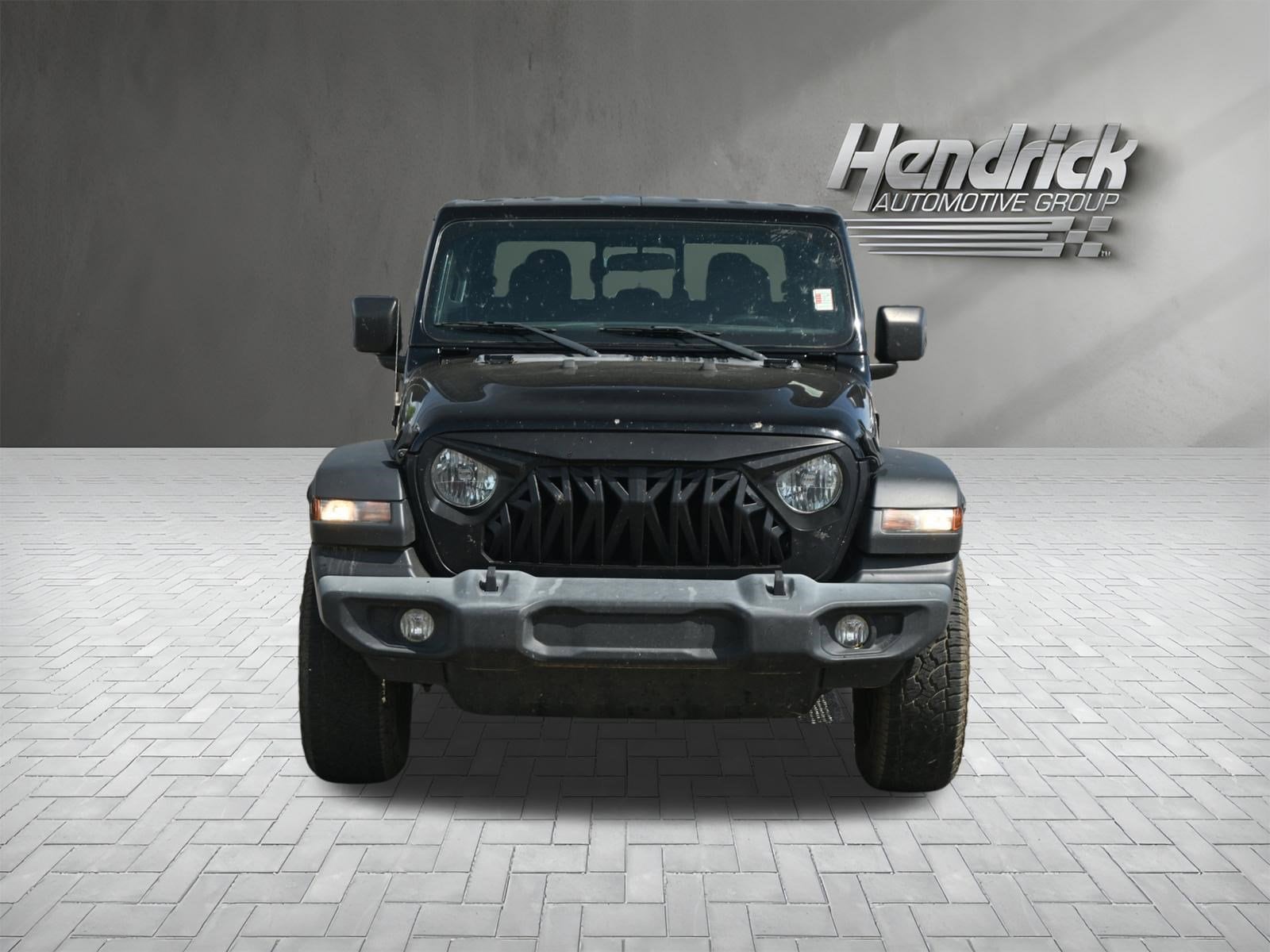 2021 Jeep Gladiator Sport photo 4