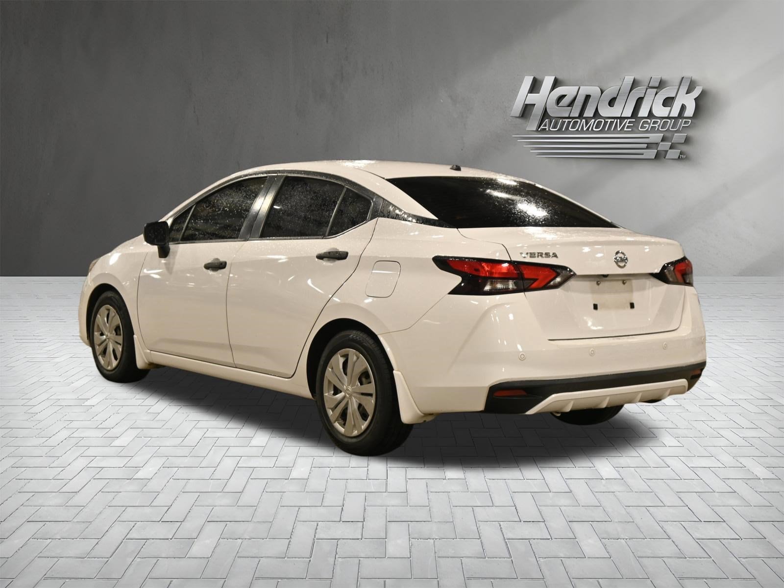 Nissan Versa S