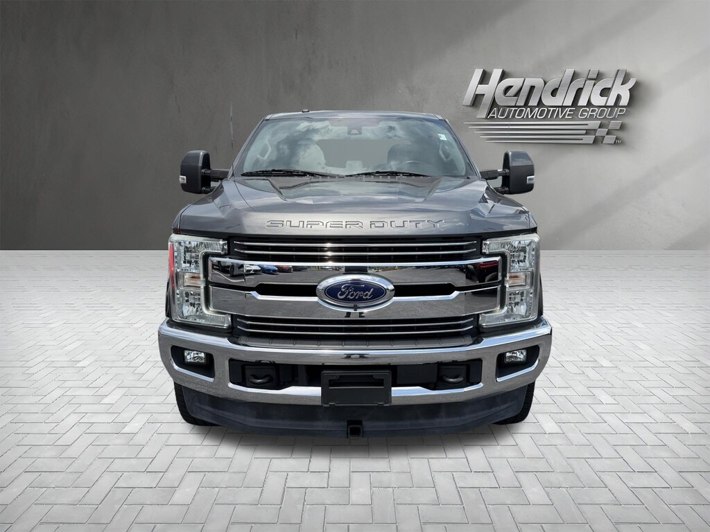 Used 2017 Ford Super Duty F-350 SRW Lariat Pickup