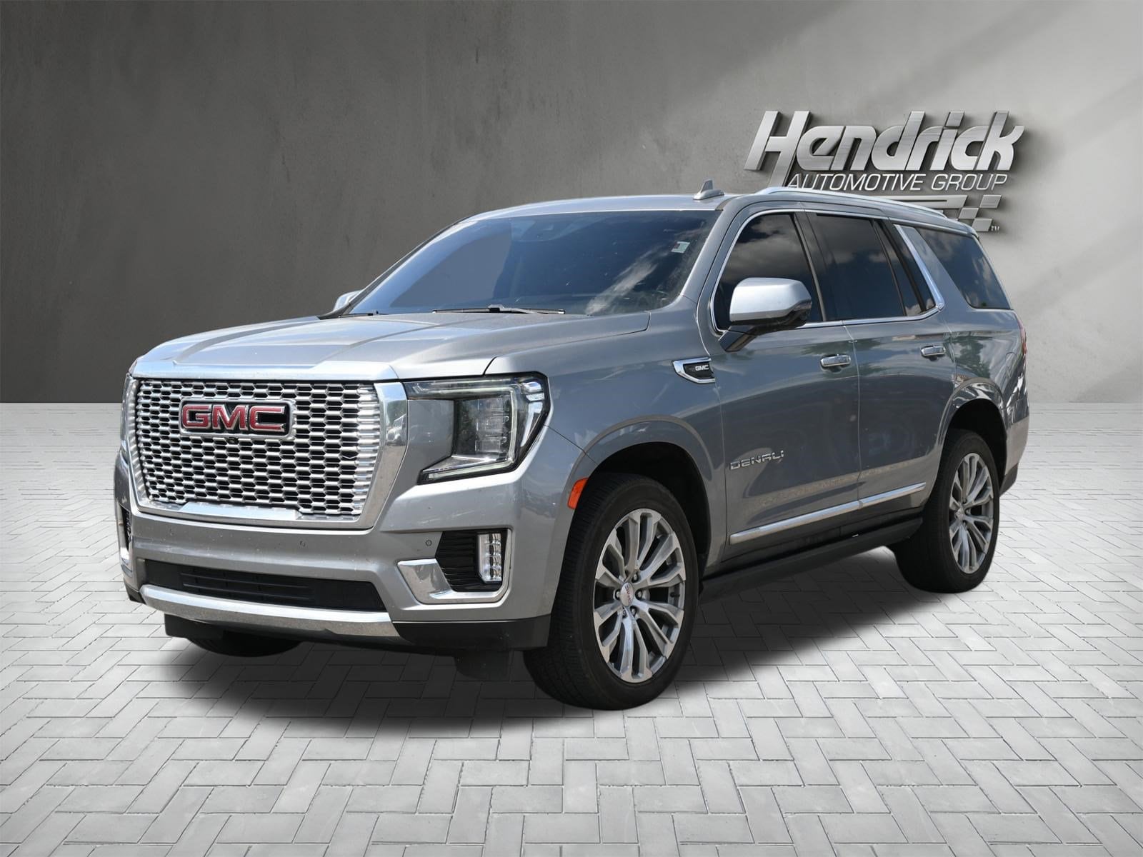 2023 GMC Yukon Denali photo 5