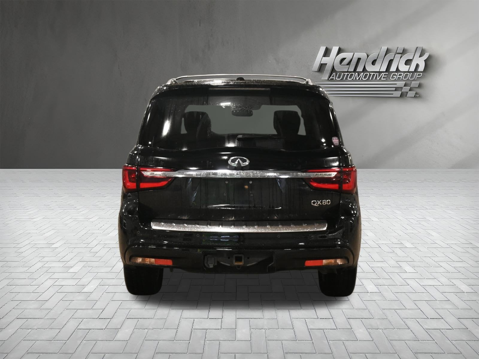 INFINITI QX80 LUXE