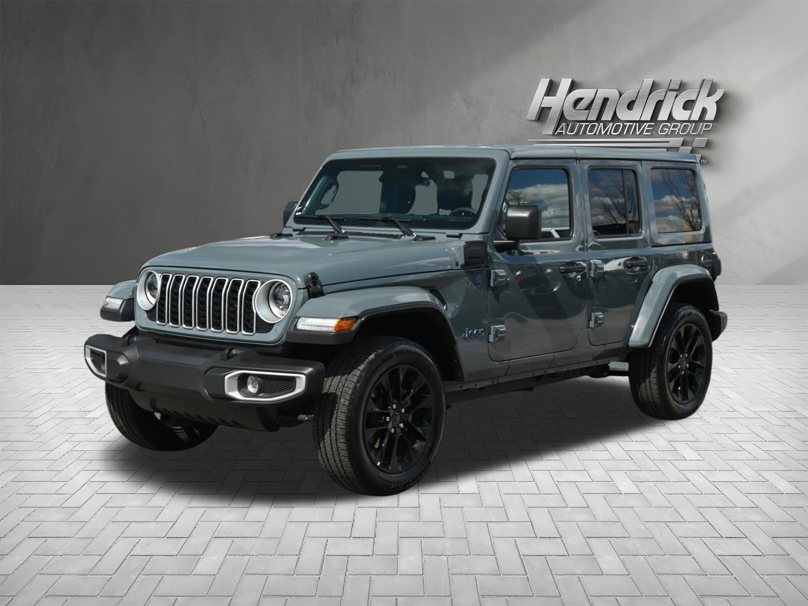 2025 Jeep Wrangler 4xe Sahara photo 6