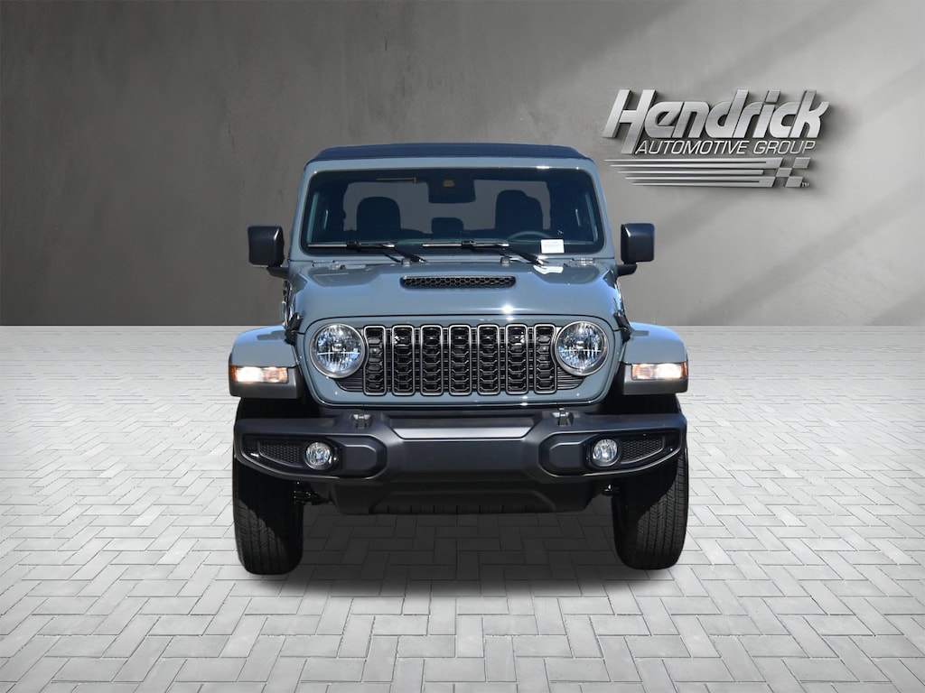 New 2025 Jeep Gladiator Sport S Pickup