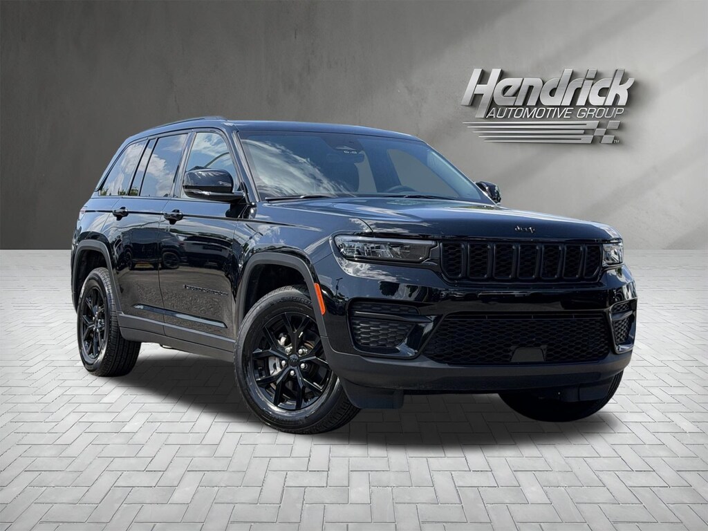 Used 2025 Jeep Grand Cherokee Altitude X SUV