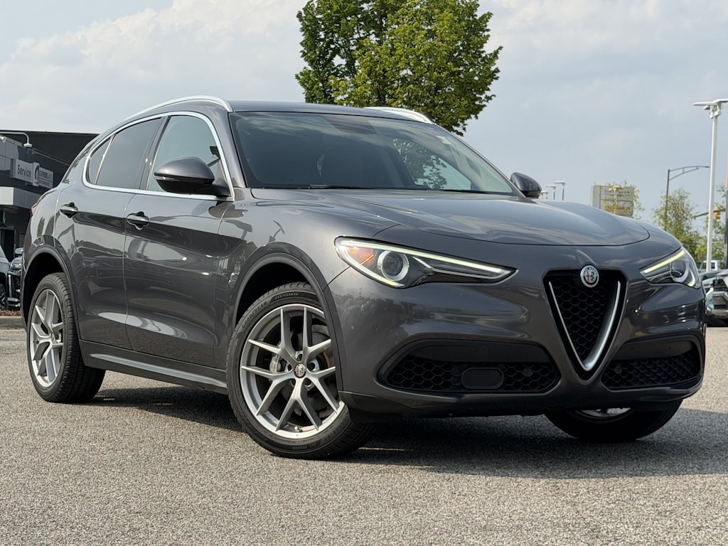 Used 2018 Alfa Romeo Stelvio SUV