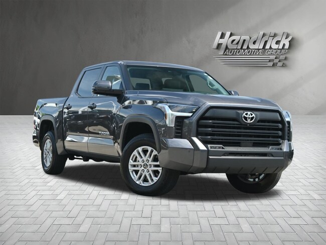 2024 Toyota Tundra 4WD SR5 Pickup