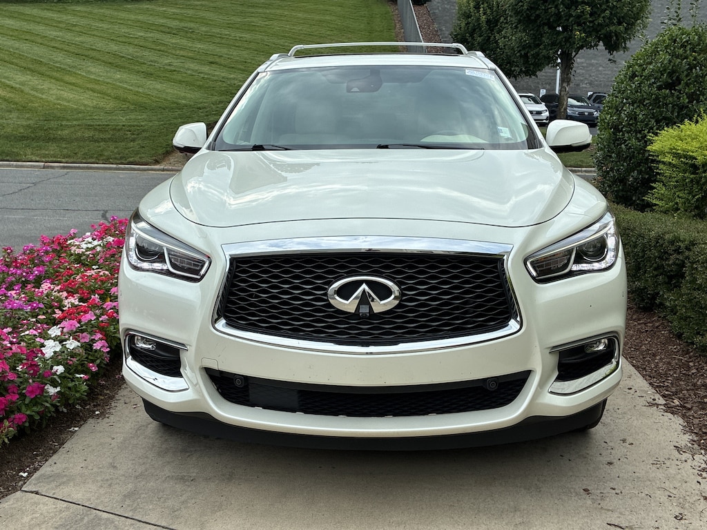 Used 2020 INFINITI QX60 LUXE SUV