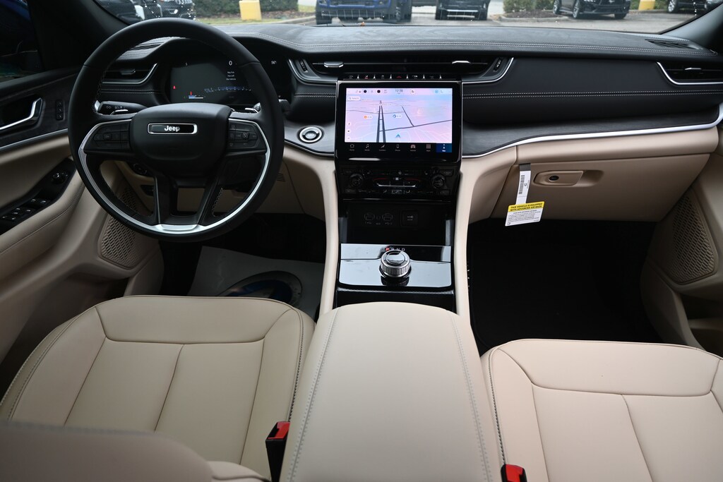 New 2025 Jeep Grand Cherokee Limited SUV